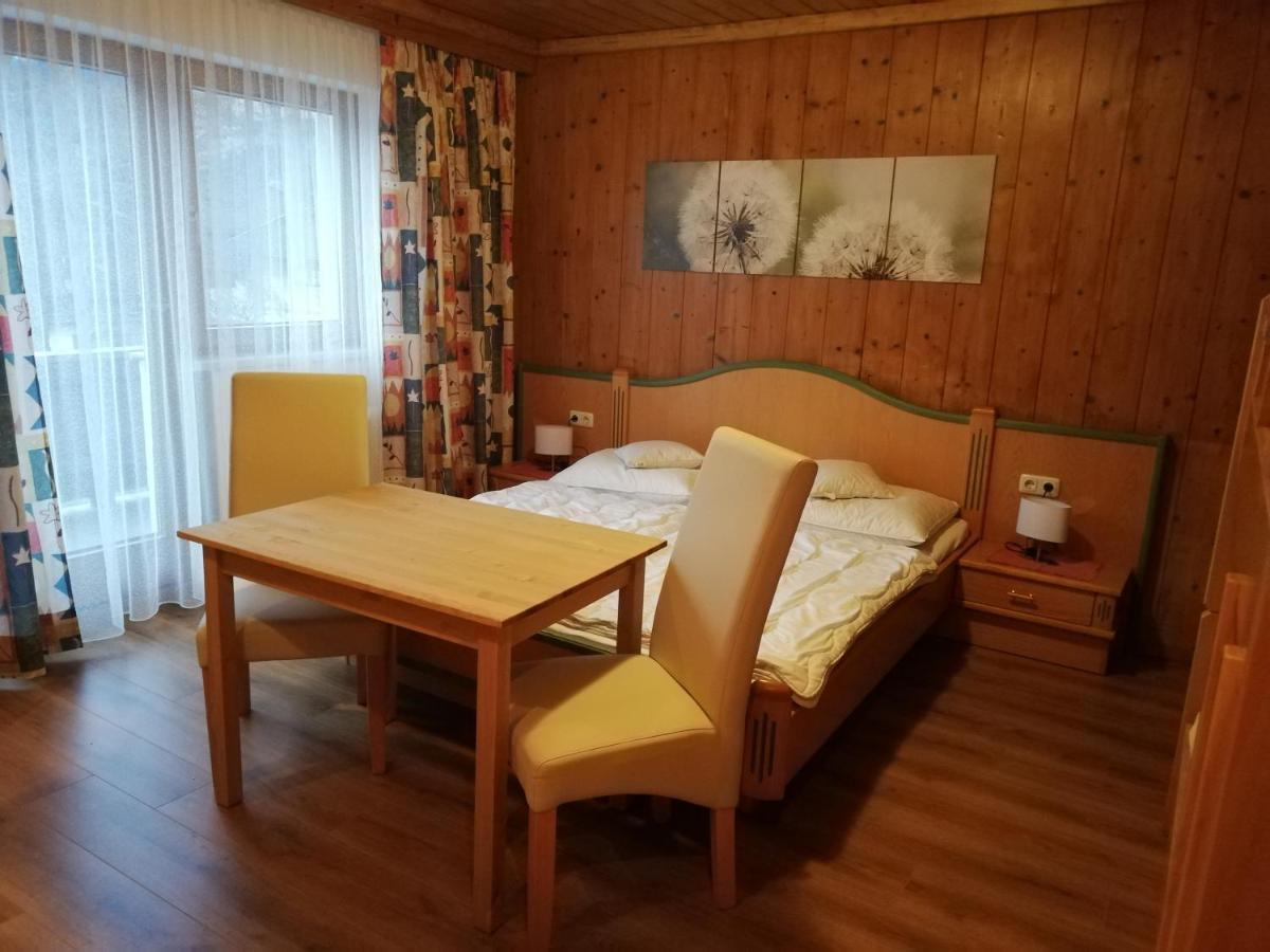 Haus Seppi Ξενοδοχείο Neukirchen am Großvenediger Εξωτερικό φωτογραφία