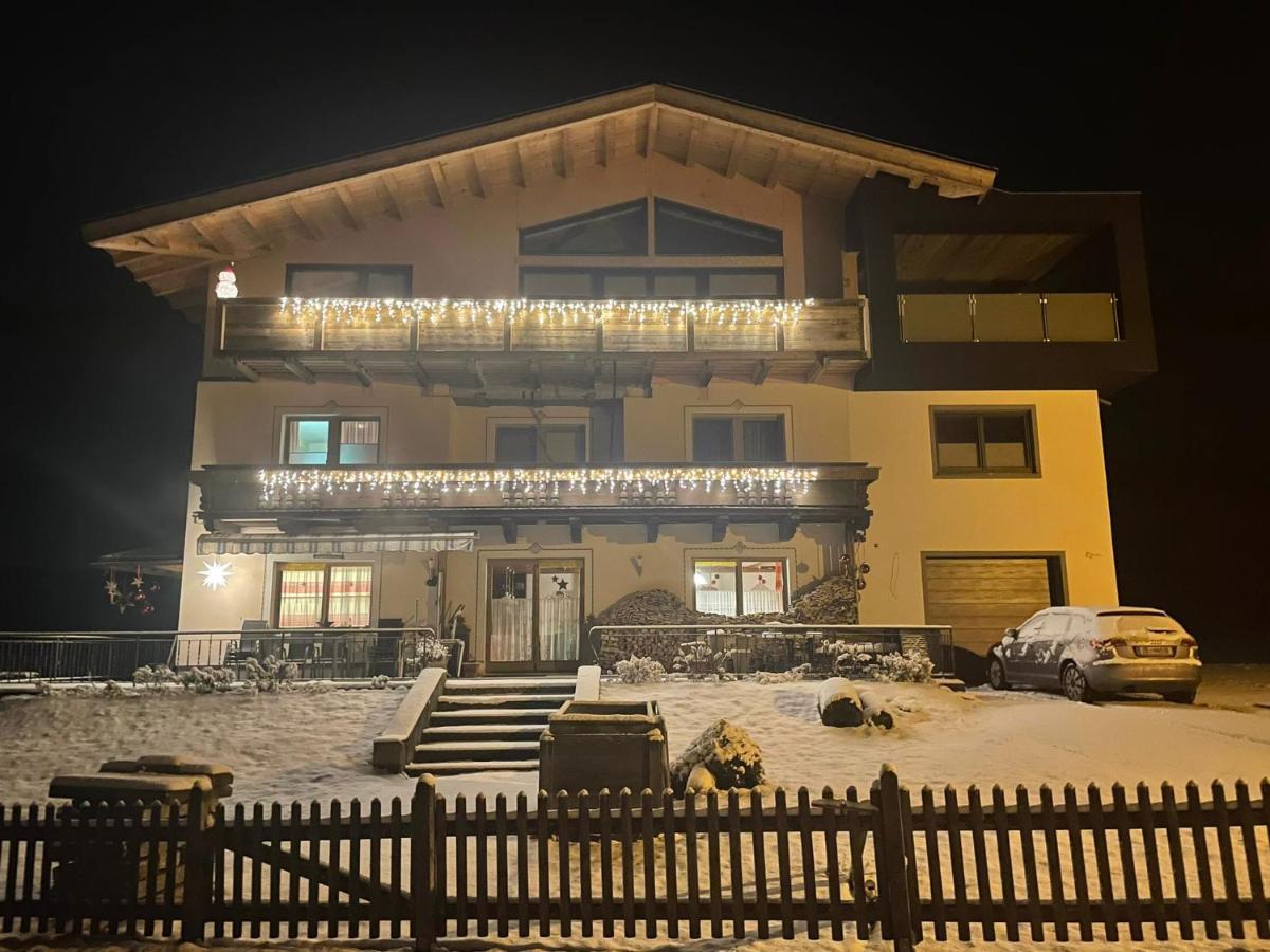 Haus Seppi Ξενοδοχείο Neukirchen am Großvenediger Εξωτερικό φωτογραφία